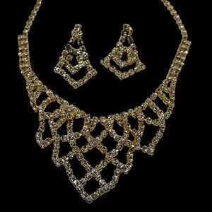 Fashion Jewelry Gold and Silver Statement Necklace Set